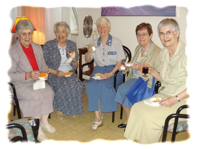 18 groupe de soeurs