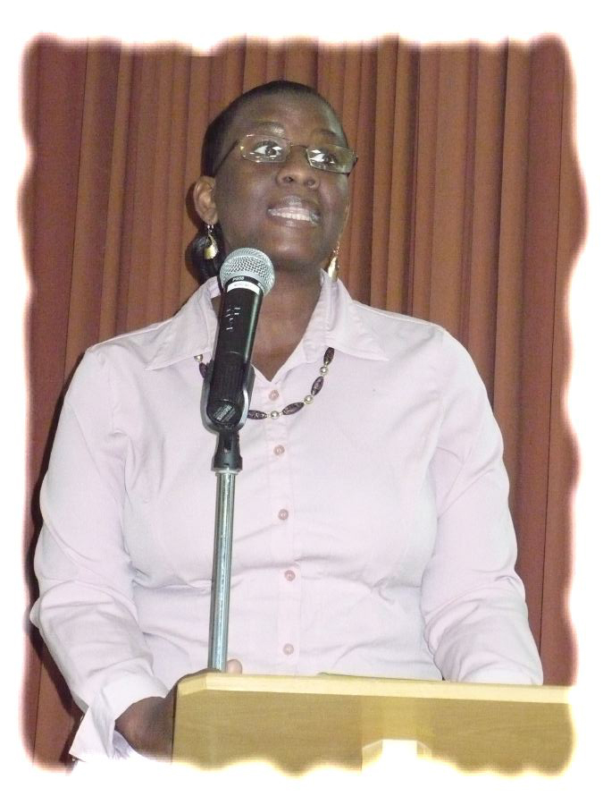 Karine M&eacute;tellus, associ&eacute;e
